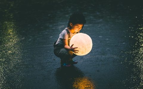梦到孩子丢了什么意思 梦到孩子丢了意味着什么