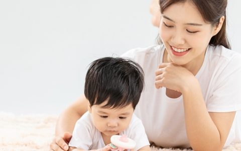 梦到小孩子是什么意思 梦到小孩子代表什么预兆