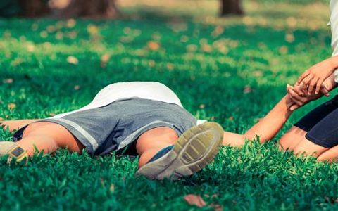梦到小孩死了什么意思 梦到小孩死了预示着什么