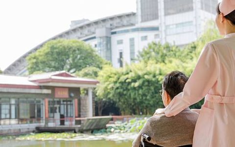 梦到护士有什么寓意 梦到护士是什么预兆