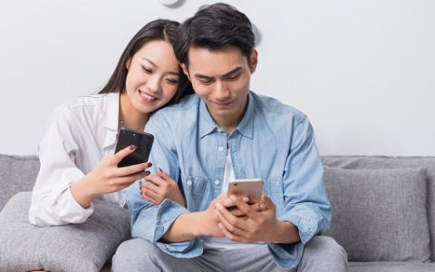 梦到深爱的人是什么意思 梦到深爱的人意味着什么