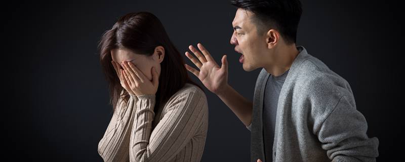 梦到打前妻什么意思 梦到打前妻预示着什么