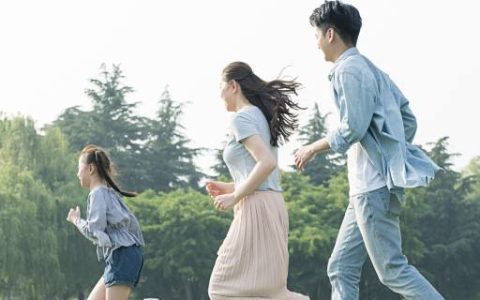 ​创业的人梦见自己的女儿预示着什么 ​创业的人梦见自己的女儿是什么意思