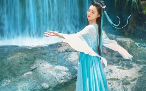 水瓶座的爱情标签