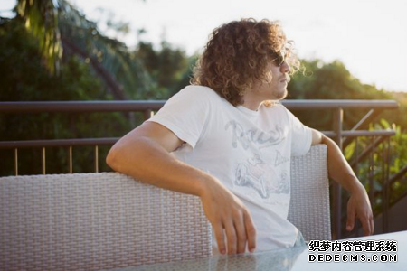 测天气是否会影响你的心情