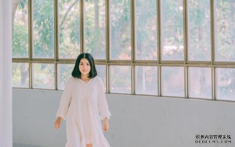 恋人未满，你是否会自我陶醉呢？