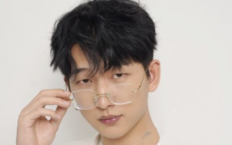 为什么远离眼睛小的男人