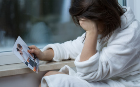 女生做梦梦到自己的前男友是怎么回事 女生梦见自己前男友是什么意思