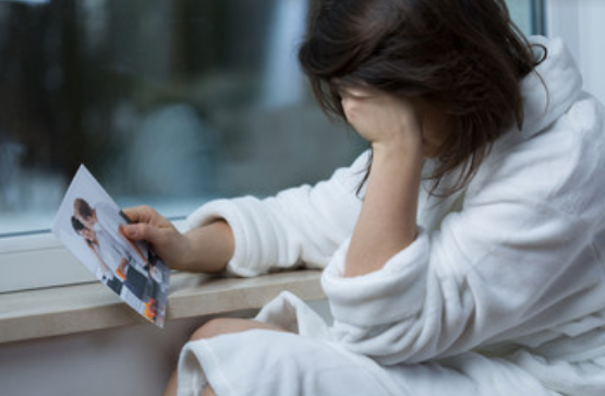 女生做梦梦到自己的前男友是怎么回事 女生梦见自己前男友是什么意思