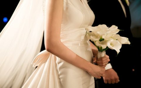 男生梦见和女朋友结婚是什么意思 男生梦见和女朋友结婚有什么预兆