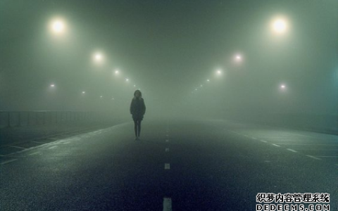 测你能在陌生人面前隐藏自己多久呢