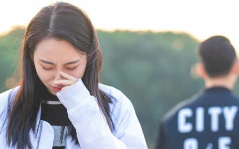 梦见别人分手预示什么 梦见别人分手有什么征兆