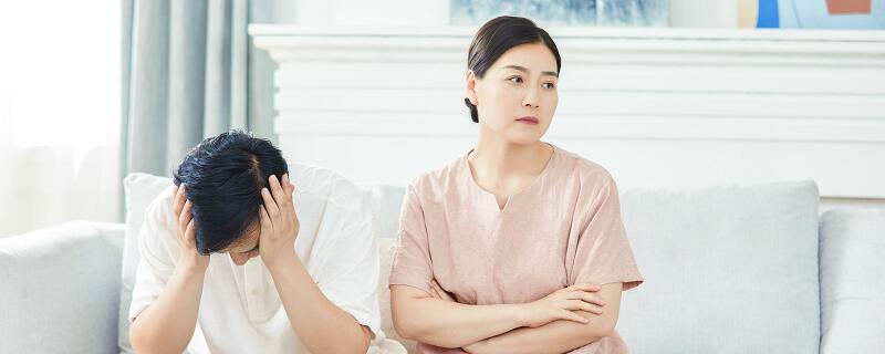 梦见自己出轨被抓预示什么 梦见自己出轨被抓有什么征兆