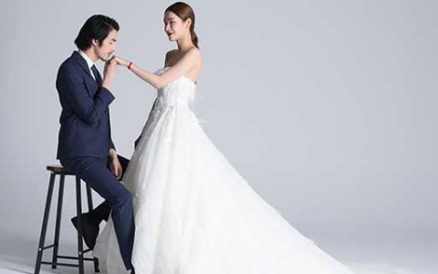 梦见自己闪婚什么意思 梦见自己闪婚有什么征兆