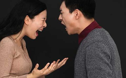 梦见和爱人吵架有什么预兆 梦到和爱人吵架预示什么