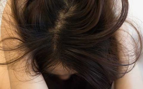 梦见老婆上吊有什么预兆 梦到老婆上吊好不好