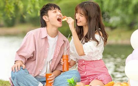 梦见和爱人吃饭有什么预兆 梦到和爱人吃饭什么意思