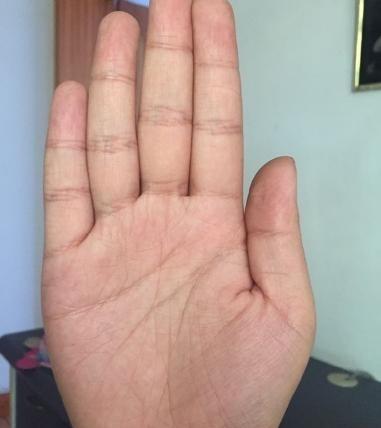 手相离婚纹：多婚命的手相，头婚必定会离婚！
