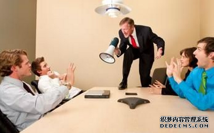 最让你头疼的上司是哪种