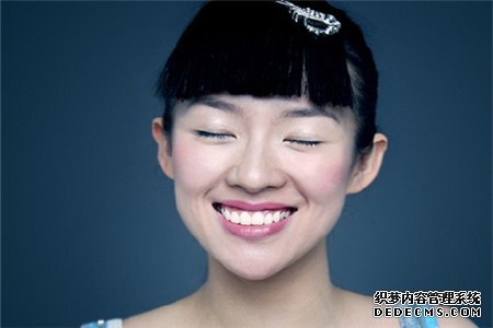 你擅长拍马屁么