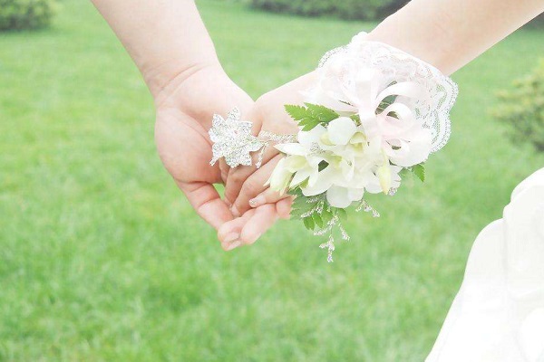 梦见跟男朋友结婚是什么预示 梦见跟男朋友结婚好不好